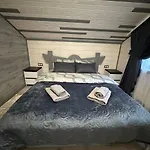 живописні карпати люкс Apartament *